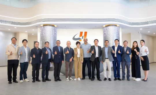 深圳震雄创新技术中心展厅